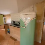 Appartement Marengo - T2 Avec 1 1 Salle De Bain Et 1 Canapé Lit Bordeaux