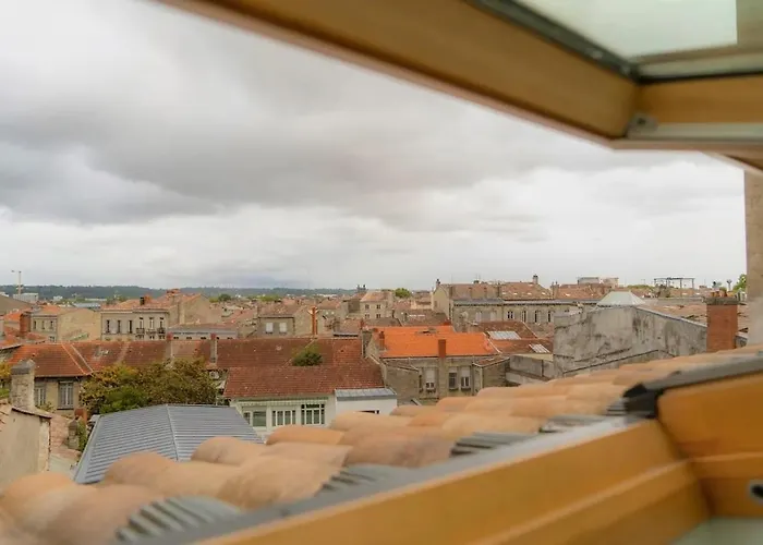 Appartement Marengo - T2 Avec 1 1 Salle De Bain Et 1 Canape Lit