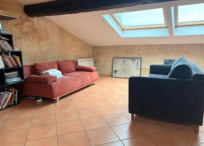 Marengo - T2 Avec 1 1 Salle De Bain Et 1 Canape Lit Apartment